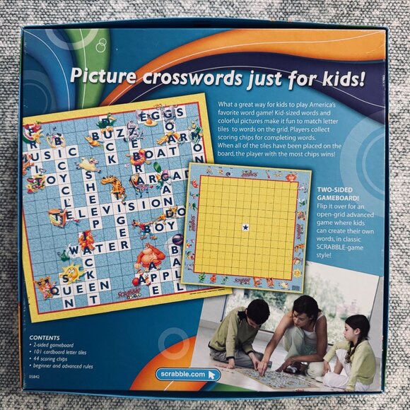 Scrabble Junior - Picture 2 of 3